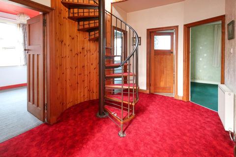 8 Durham Drive, Edinburgh, EH15 1PG