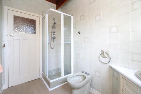 8 Durham Drive, Edinburgh, EH15 1PG