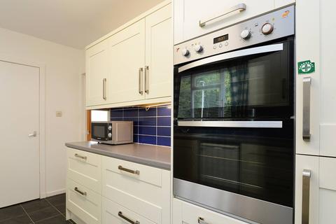 1 Eskview Grove, Dalkeith, EH22 1JW