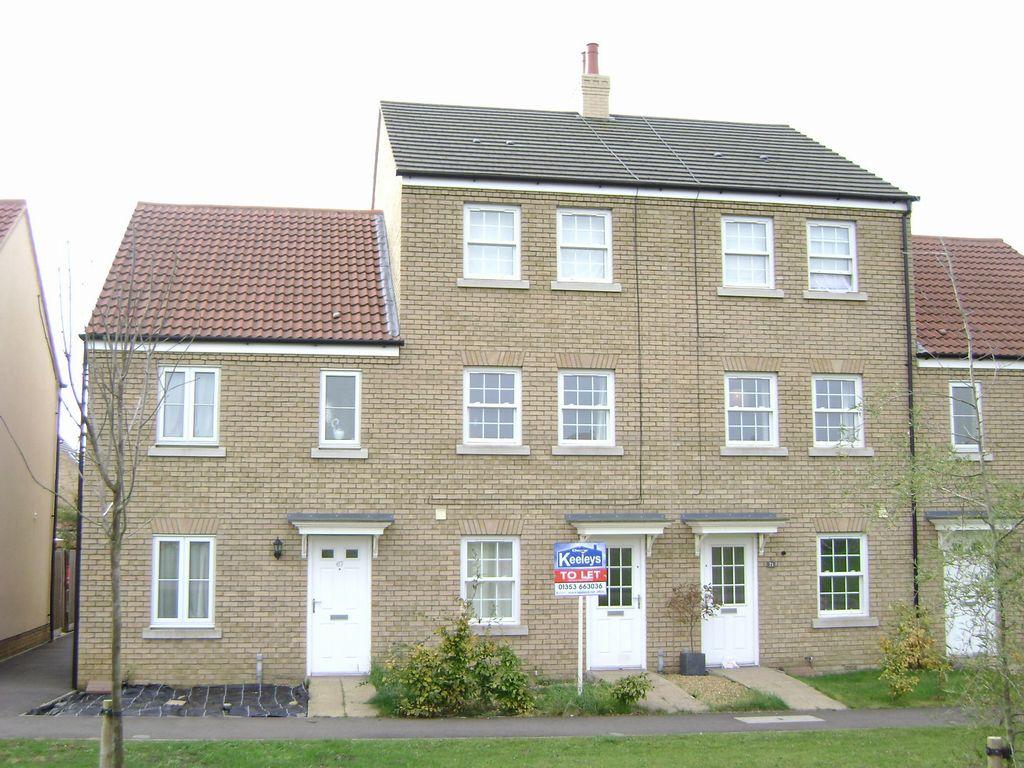 Stour Green, ELY, Cambridgeshire, CB6 3 bed house to rent £1,430 pcm