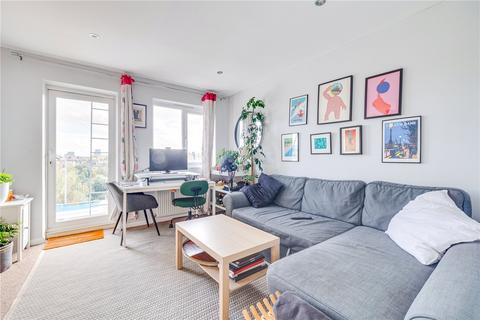 2 bedroom apartment to rent, New Kings Road, London, SW6