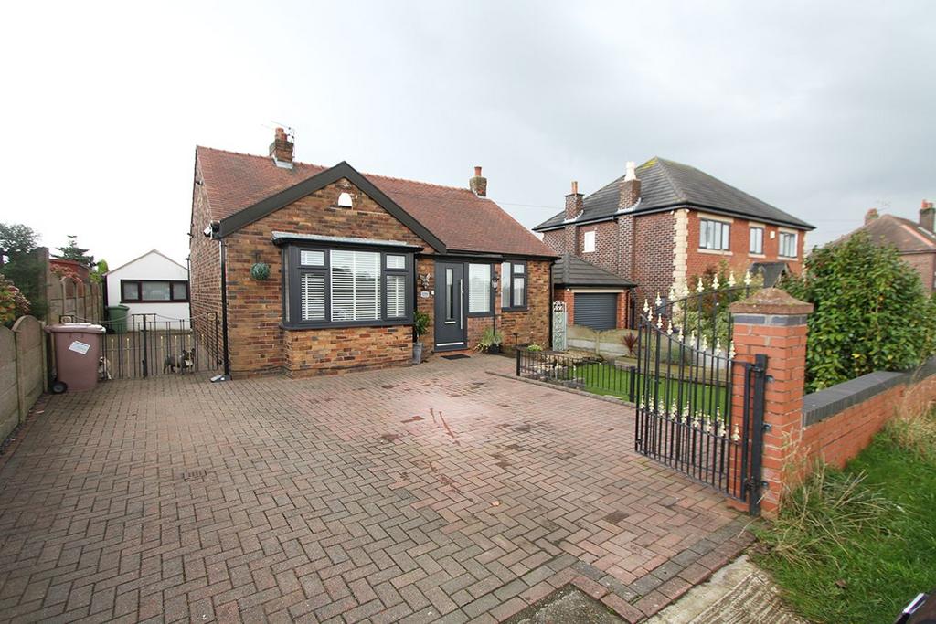Liverpool Road, Haydock, St. Helens, WA11 9RX 2 bed detached bungalow