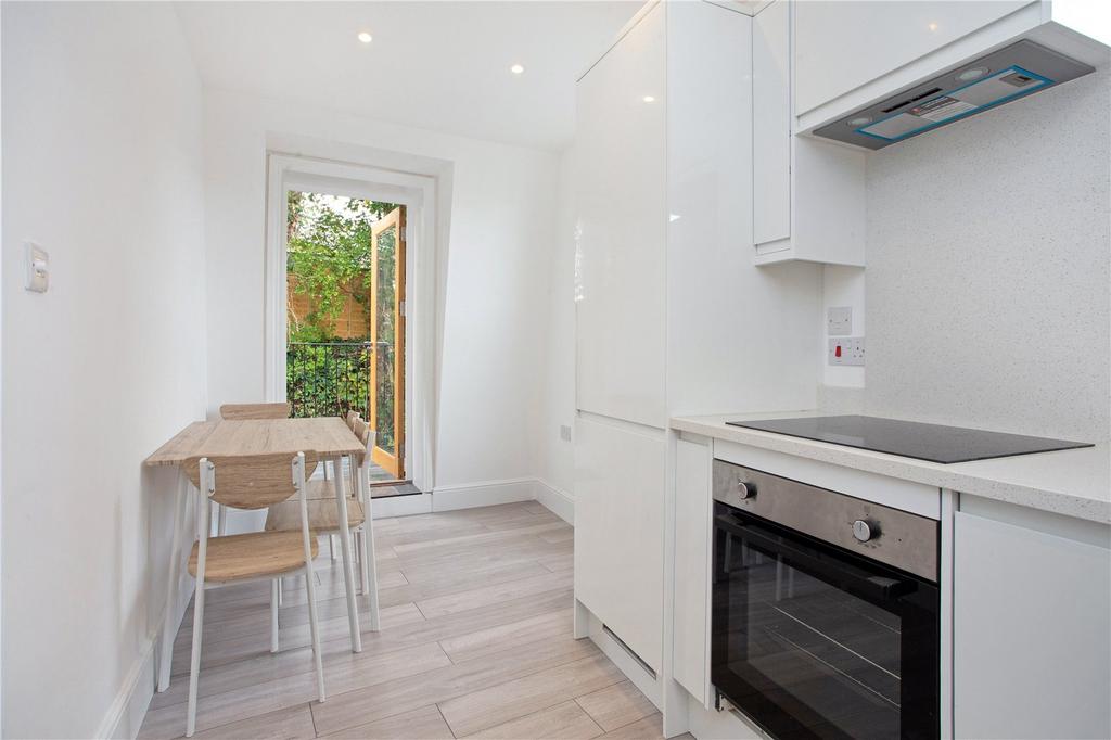 Kitchen/Dining