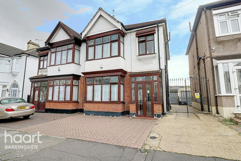 Bute Road, Barkingside 3 bed semidetached house £550,000