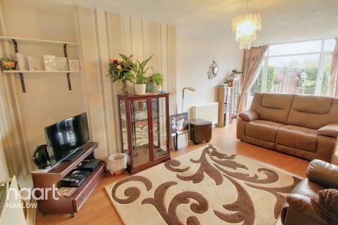 17 Rivermill, Harlow, CM20 1NP
