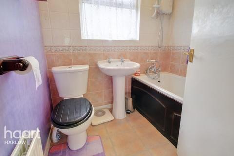 17 Rivermill, Harlow, CM20 1NP