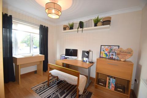 1 Andrews Close, Tondu, Bridgend, CF32 9EQ