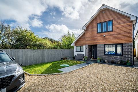 4 bedroom detached house for sale - Niton, Isle Of Wight