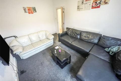 6 bedroom terraced house to rent, Lombard Grove, Fallowfield, M14