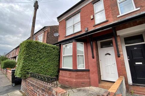 4 bedroom end of terrace house to rent, Whitby Road, Fallowfield, M14