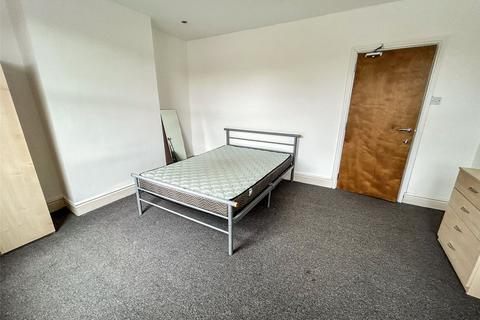 4 bedroom terraced house to rent, Ladybarn Lane, Manchester, Greater Manchester, M14