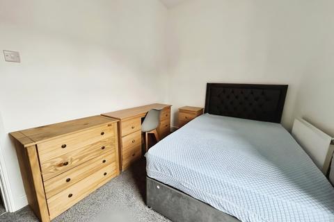 4 bedroom terraced house to rent, Brailsford Road, Manchester, Greater Manchester, M14