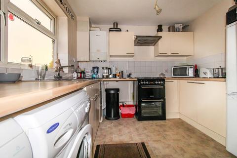 19 Grandison Close, The Prinnels, Swindon, SN5 6NB