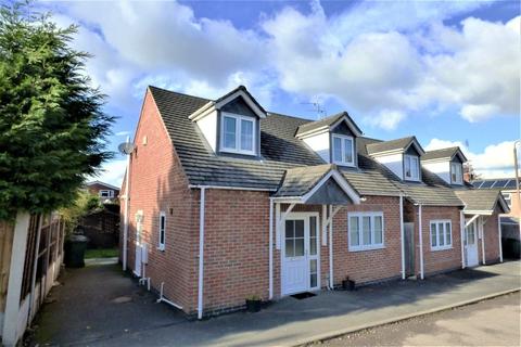 3 bedroom detached house for sale - The Ropewalk, Walton-on-trent
