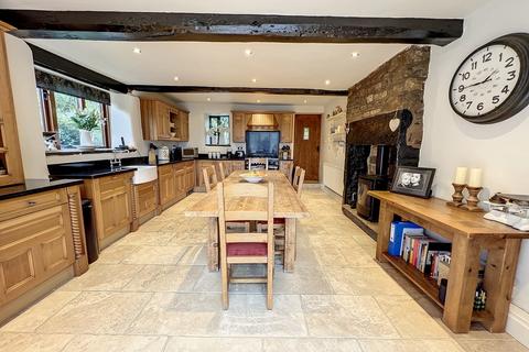 5 Bury Fold, Darwen, BB3 2QE