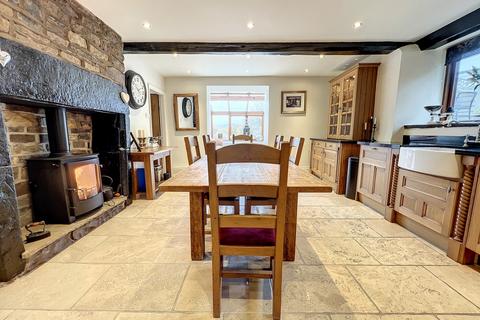 5 Bury Fold, Darwen, BB3 2QE