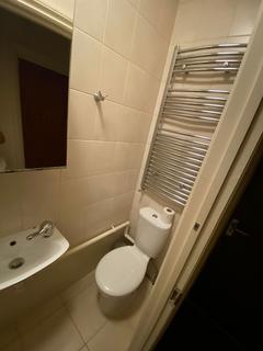 1 bedroom in a house share to rent, Bellclose Road, West Drayton