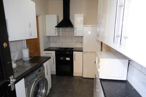 1 bedroom in a house share to rent, Bellclose Road, West Drayton