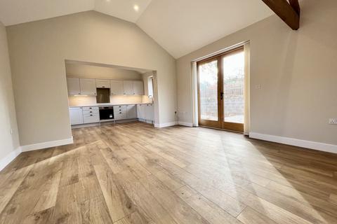 1 bedroom semi-detached bungalow to rent, Main Street, Thenford