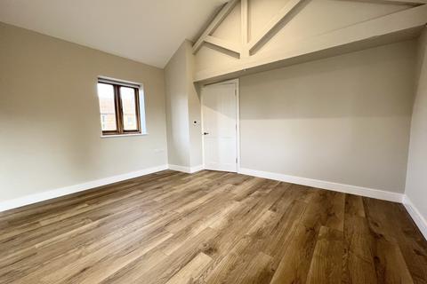 1 bedroom semi-detached bungalow to rent, Main Street, Thenford