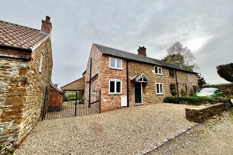 3 bedroom cottage to rent, Church Lane, Eaton, Grantham