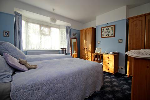 3 bedroom semi-detached house for sale - Northdown Park Road, Cliftonville, Margate