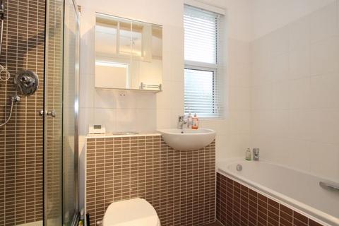 Flat 1, 10 Archer Road, Penarth, CF64 3LS