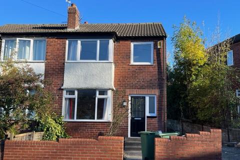 2 bedroom townhouse to rent, Kelso Gardens, Leeds