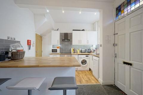 undefined, Thornville Grove, Leeds