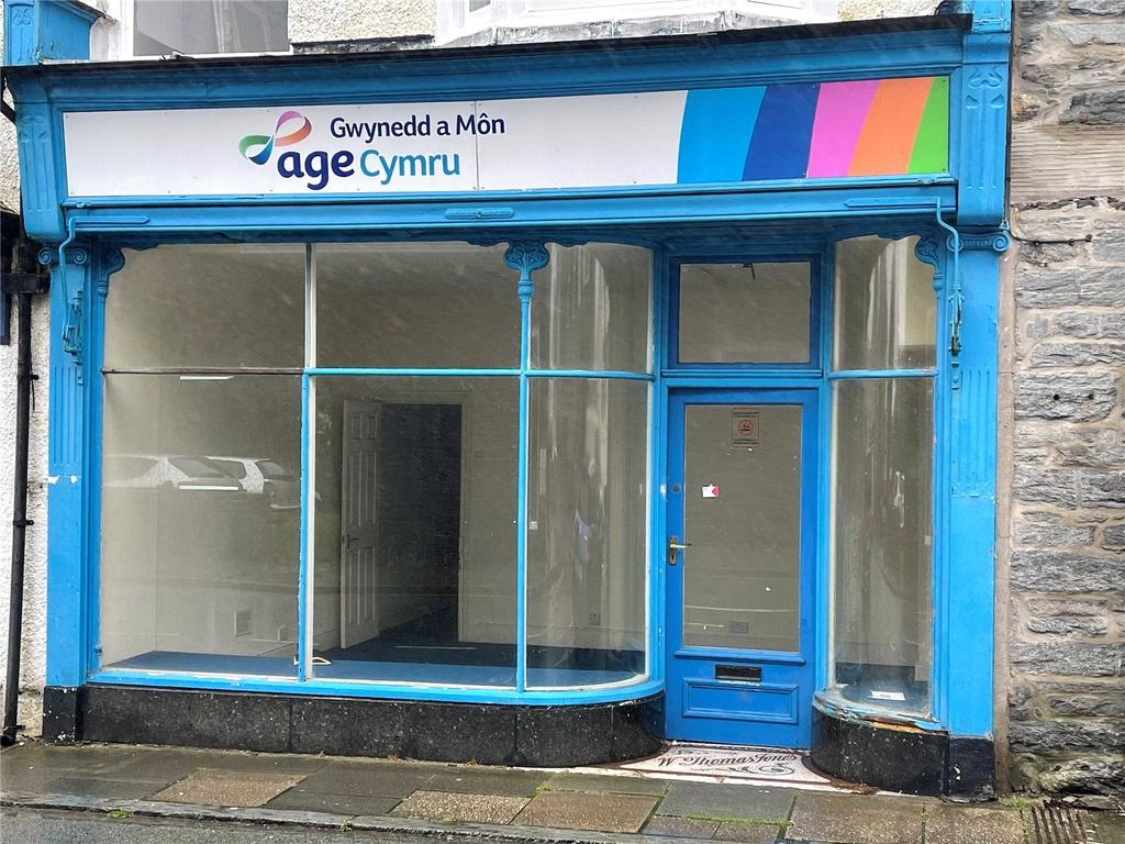 Newborough Street, Blaenau Ffestiniog, Gwynedd, LL41 Shop £333 pcm (£