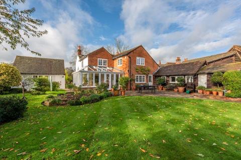 4 bedroom detached house for sale, West Horsley