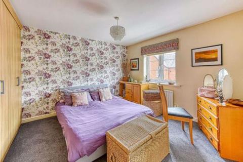 25 Deacons Field, Brewood, Stafford, ST19 9GA