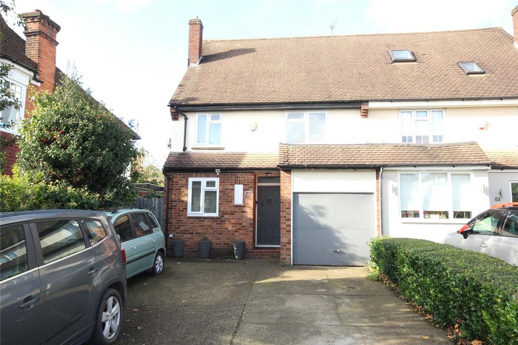 Lyndhurst Avenue, Mill Hill, London, NW7 3 bed semidetached house £