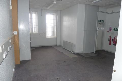 Property to rent - Station Place, Letchworth Garden City, Letchworth, SG6