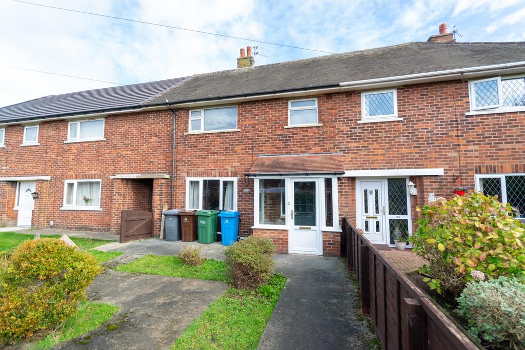 Walter Avenue, Lytham St Annes, FY8 3 bed terraced house £795 pcm (£
