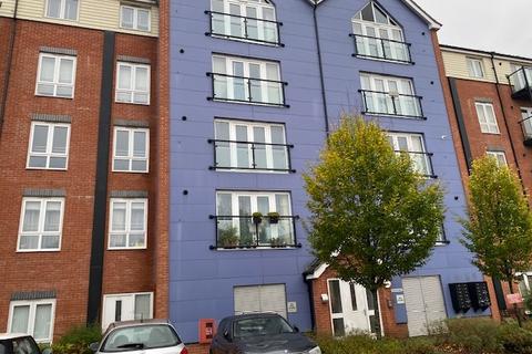 2 bedroom flat to rent, Chadwick Road, Slough