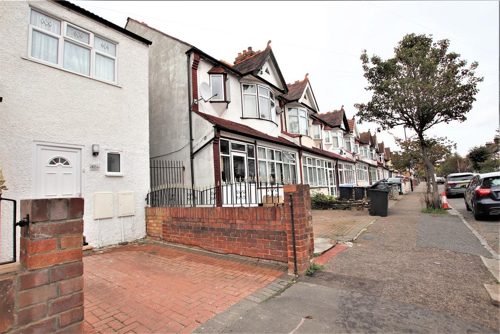 Leander Road, Thornton Heath, CR7 2 bed terraced house £1,550 pcm (£