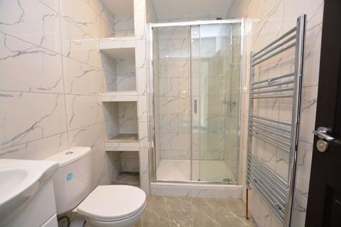 1 bedroom flat to rent, High Street, High Wycombe