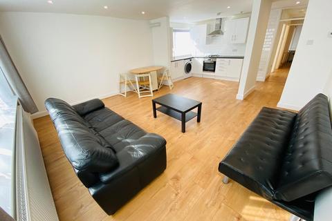 2 bedroom flat to rent - Avenue Road, Clarendon Park, Leicester