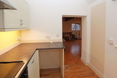 2 bedroom property to rent, 5 Lower Brockhurst Farm Barns. TF11 8BF