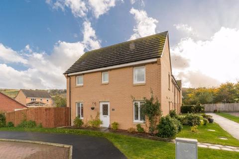 2 bedroom end of terrace house for sale - 44 Kittlegairy View, Peebles, EH45 9LZ