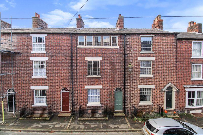 King Street, Leek, ST13 3 bed terraced house £185,000