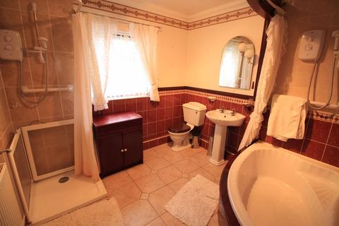 Grenville Chirk Green, Chirk, Wrexham, LL14 5PY
