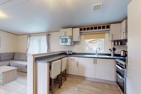 2 bedroom detached house for sale - 170 St Ives Holiday Village