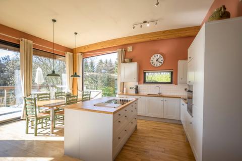 Finley Lodge Brompton Lakes, Easby, Richmond, DL10 7EJ