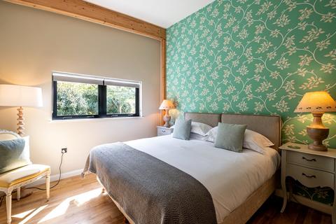 Finley Lodge Brompton Lakes, Easby, Richmond, DL10 7EJ