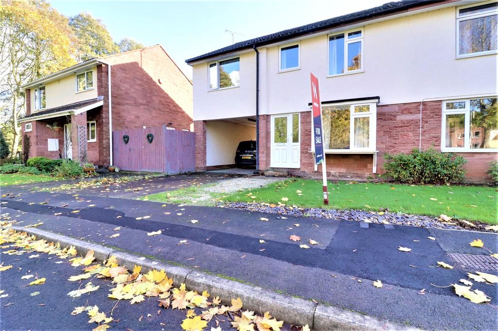 Little Meadow, Lydeard... 4 bed semidetached house £330,000