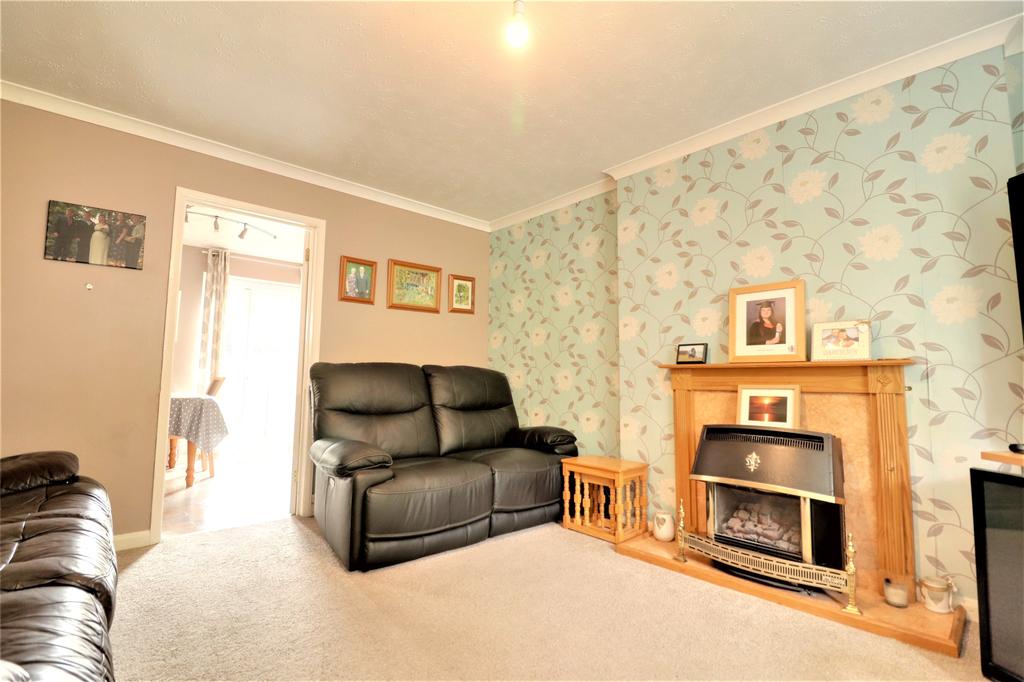 Little Meadow, Lydeard... 4 bed semidetached house £330,000