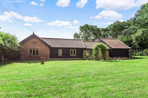 3 bedroom barn conversion for sale - Debenham Outskirts