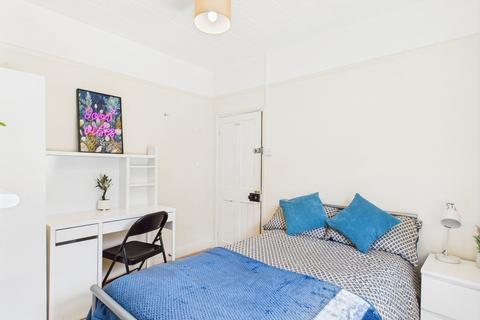 undefined, Newmarket Street